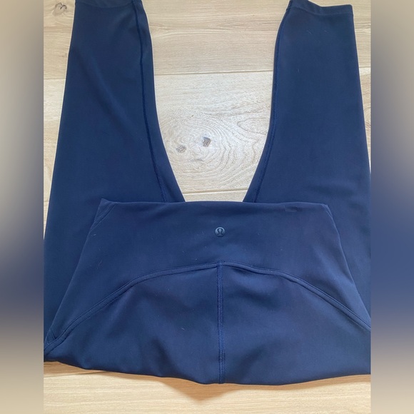 Lululemon leggings - Picture 1 of 4